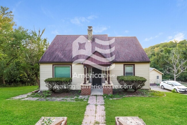 Building Photo - 1753 N Main St