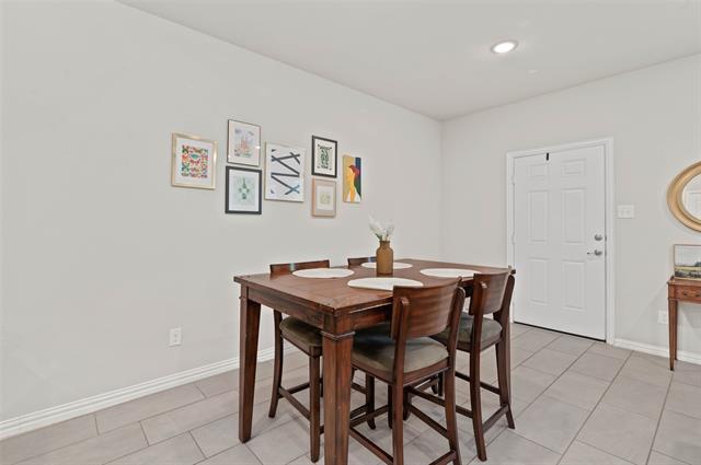 Building Photo - 3540 Cricket Dr