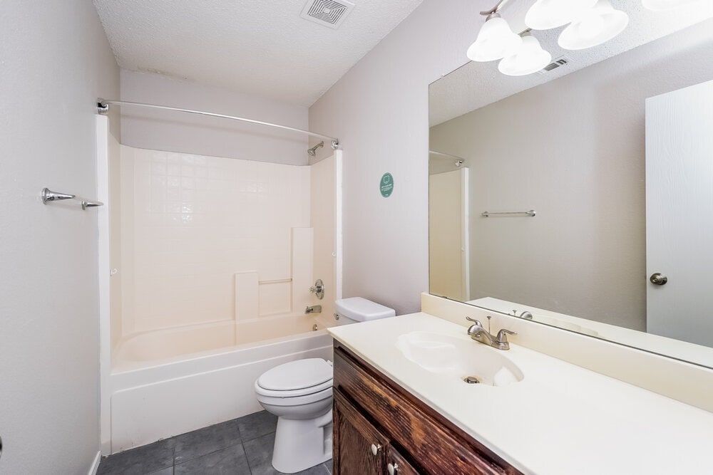 Building Photo - 5905 Aloe Ct