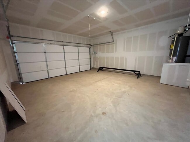 Building Photo - 312 Freshwater Dr