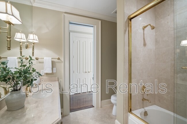 Building Photo - 1 Vendue Range