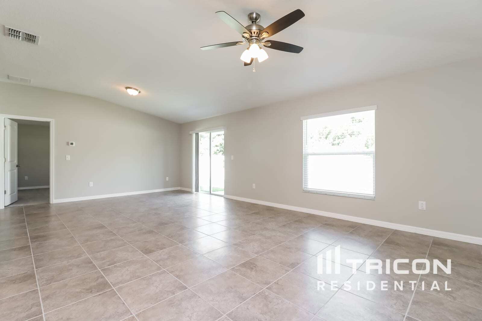Building Photo - 1732 Broad Winged Hawk Dr