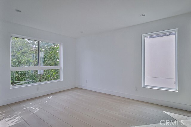 Building Photo - 11810 Gilmore St