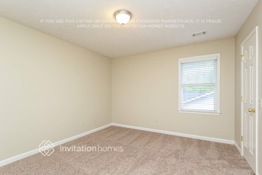 Building Photo - 5101 Sunset Dr