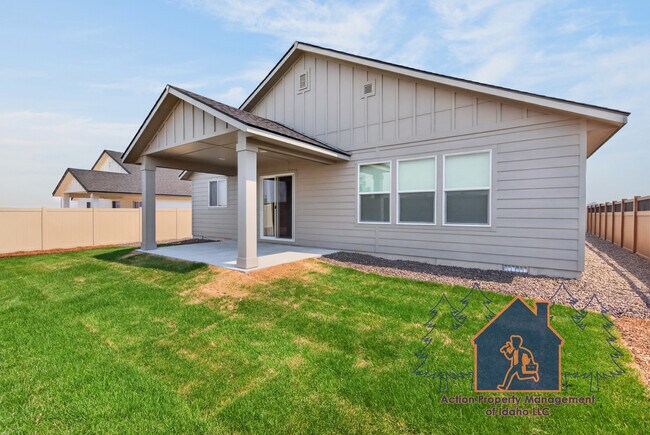 Building Photo - 2079 S Border Wy