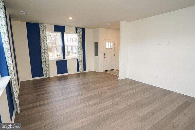 Building Photo - 1624 Severn St