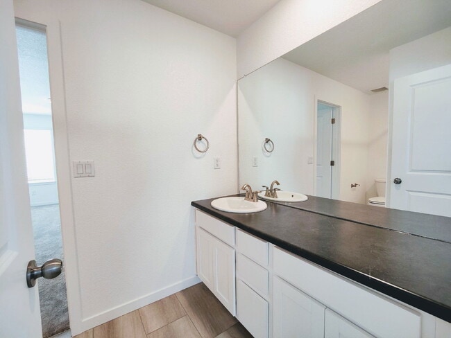 Building Photo - 8431 Rush Creek Ave