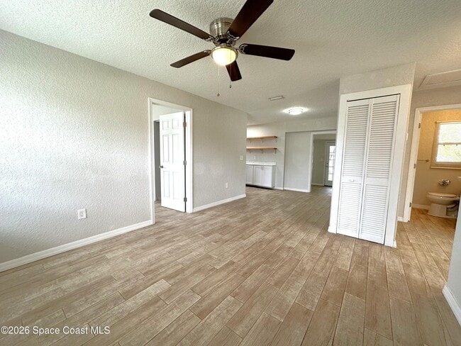 Building Photo - 2296 Shelby Dr