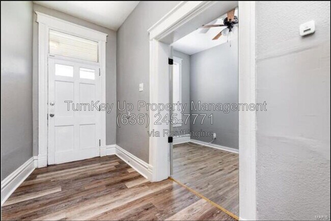 Building Photo - 4005 S Grand Blvd