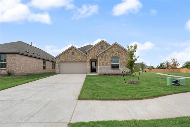 Building Photo - 900 Raintree Rd