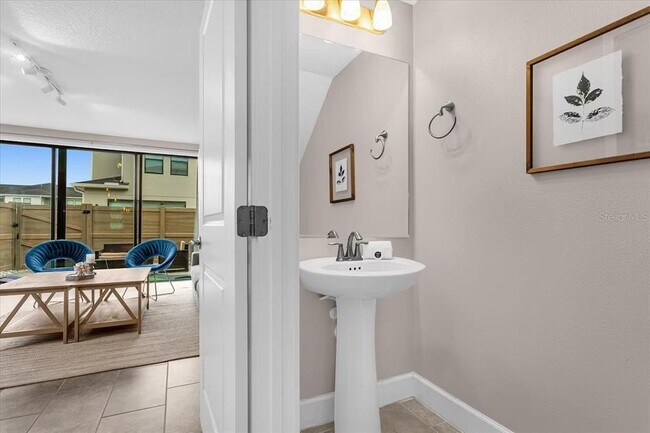Building Photo - 4715 Terra Esmeralda Dr