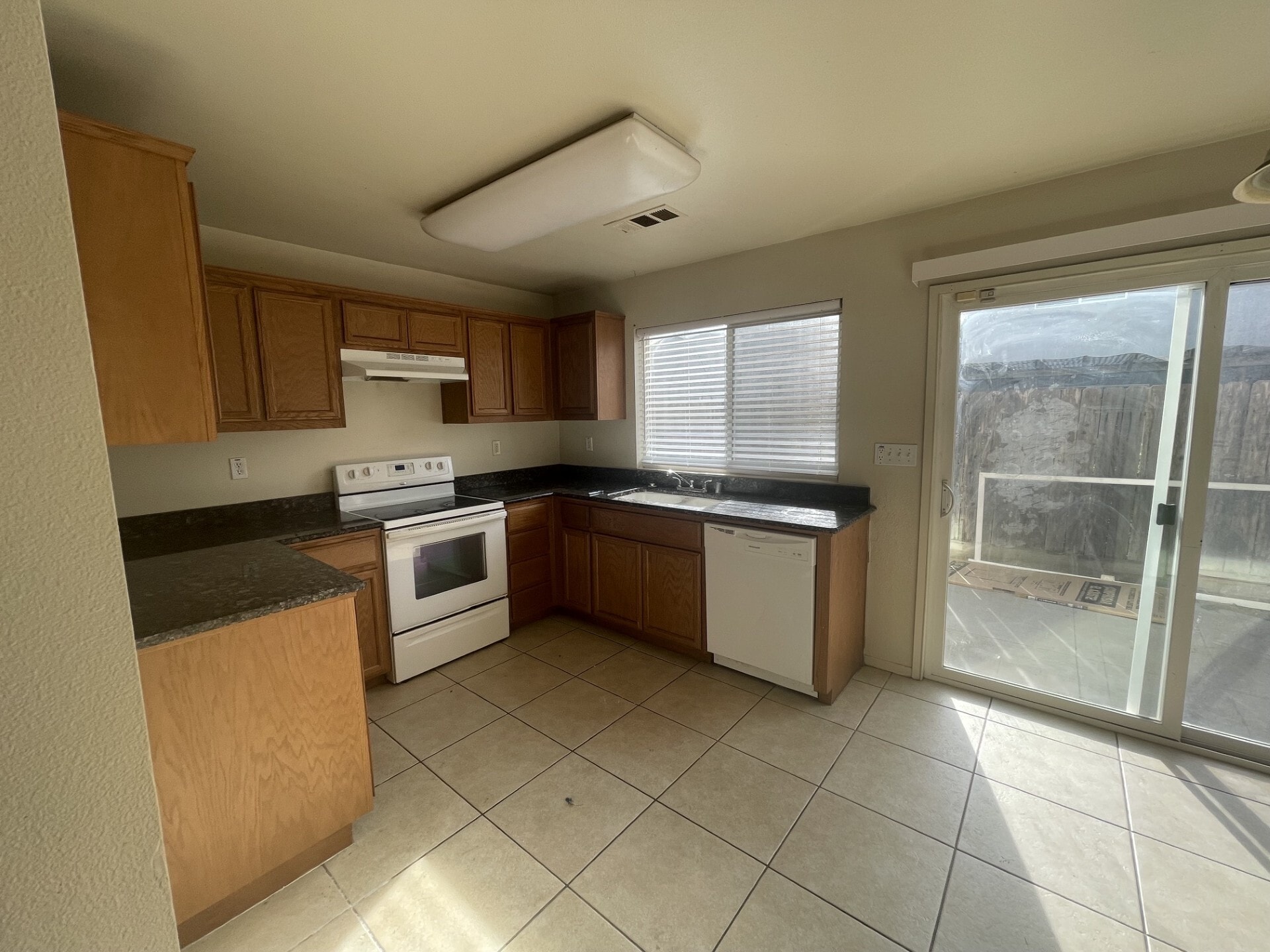 Building Photo - 4345 Briggs Ln