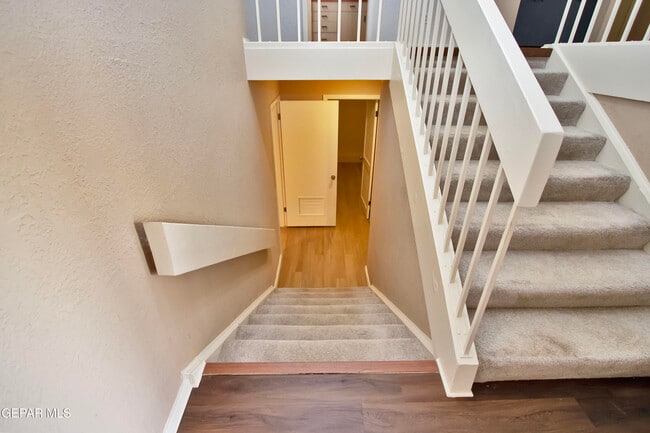 Building Photo - 5710 Mira Grande Dr