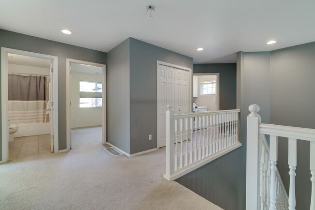 Building Photo - Spacious 4BR / 3BA Home in Desirable Bethany Area