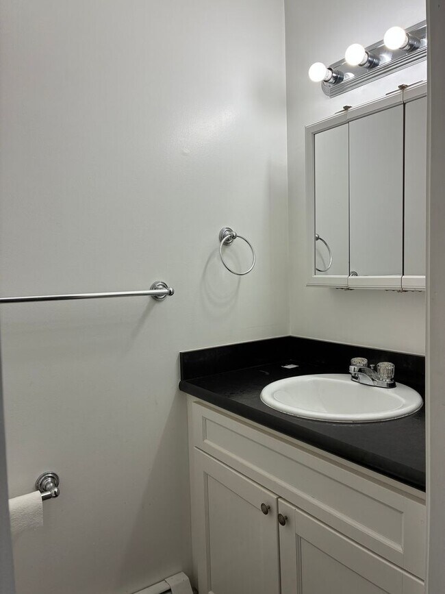 Building Photo - McKeon Park Apartments