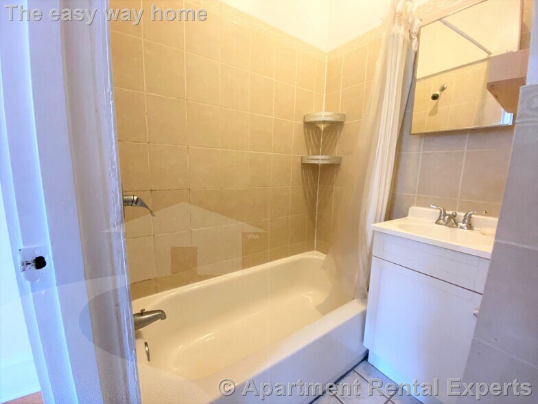 Building Photo - 89-91 Hancock St Unit #10