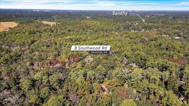 Building Photo - 3 Southwood Dr