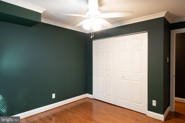 Building Photo - 7096 Spring Garden Dr