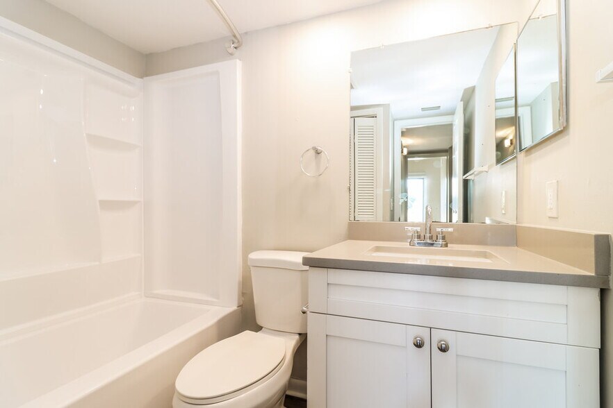 Building Photo - 154 Chelsea Ct