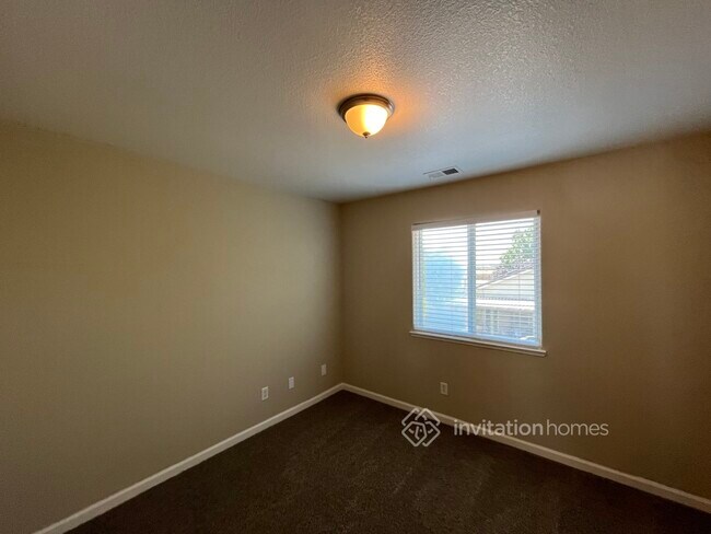 Building Photo - 1252 Paddington Way