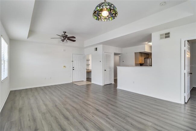 Building Photo - 1010 Villagio Cir