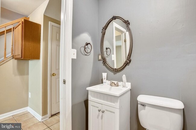 Building Photo - 3850 Koval Ln