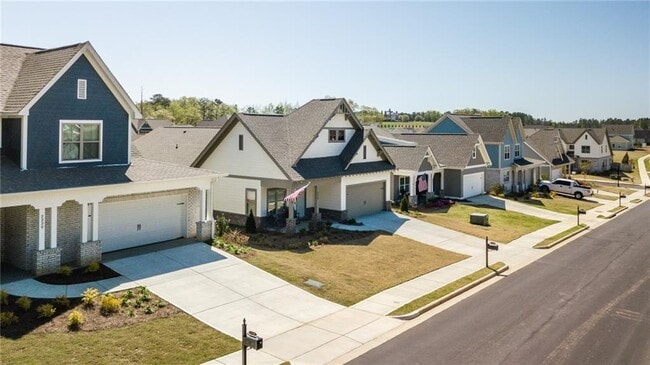 Building Photo - 2332 Rutland Rd