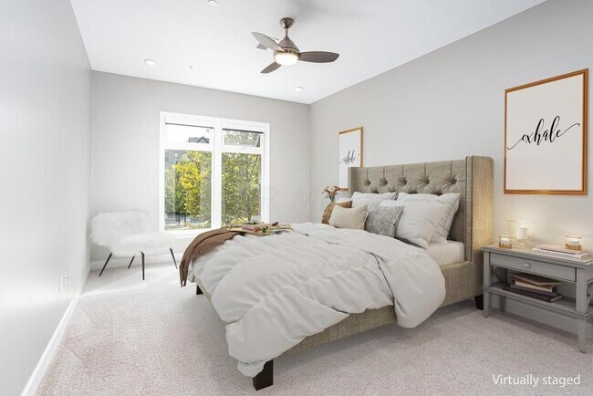 Guest bedroom - 828 Bobcat Ave