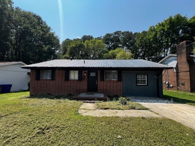 Building Photo - 2308 Nebo St
