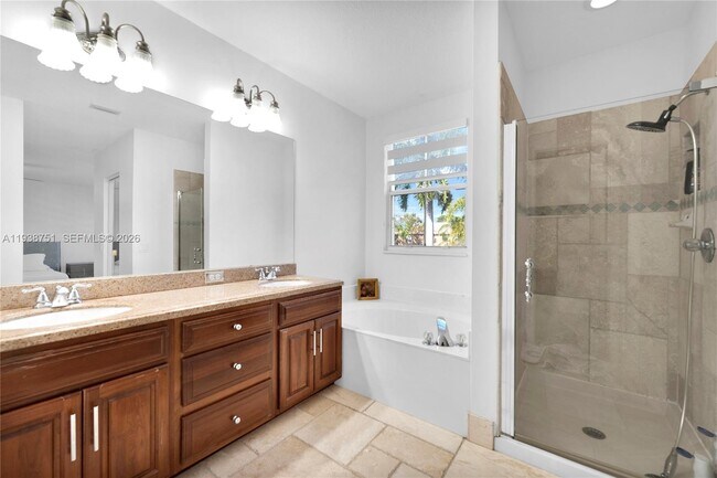 Building Photo - 1176 Cedar Falls Dr