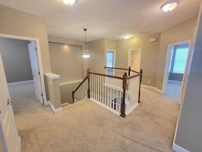 Building Photo - 2482 Goldenrod Wy