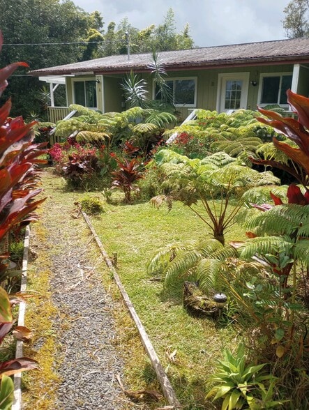 Building Photo - 18-4025 N Glenwood Rd