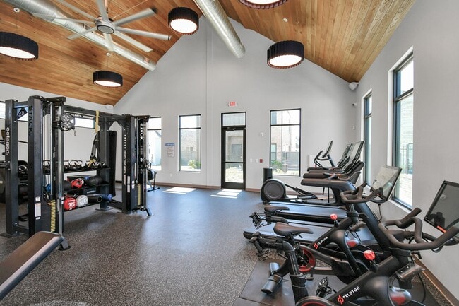 Building Photo - 23823 Cumberland Ridge Dr