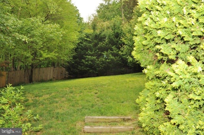 Building Photo - 6902 Stoneybrooke Ln