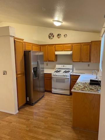 Building Photo - West Stockton Cozy Single Story 2 Bedroom ...