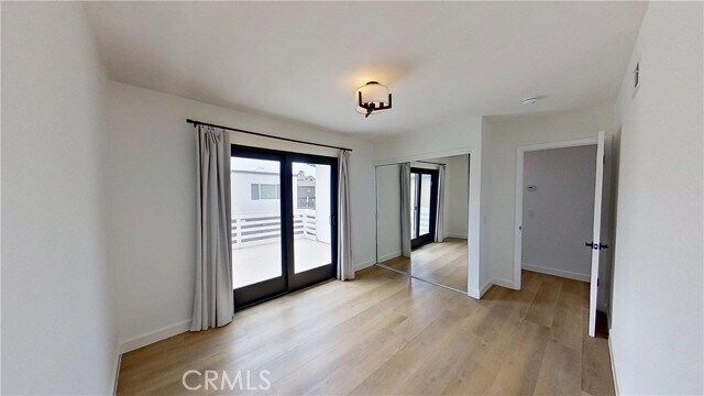 Building Photo - 4112 Seashore Dr