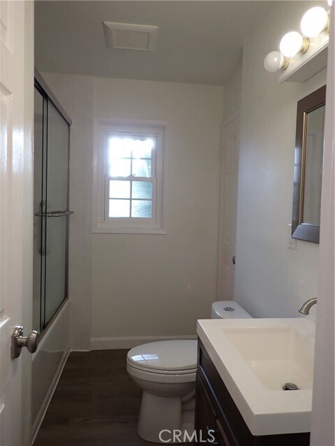 Building Photo - 6791 Killarney Ave