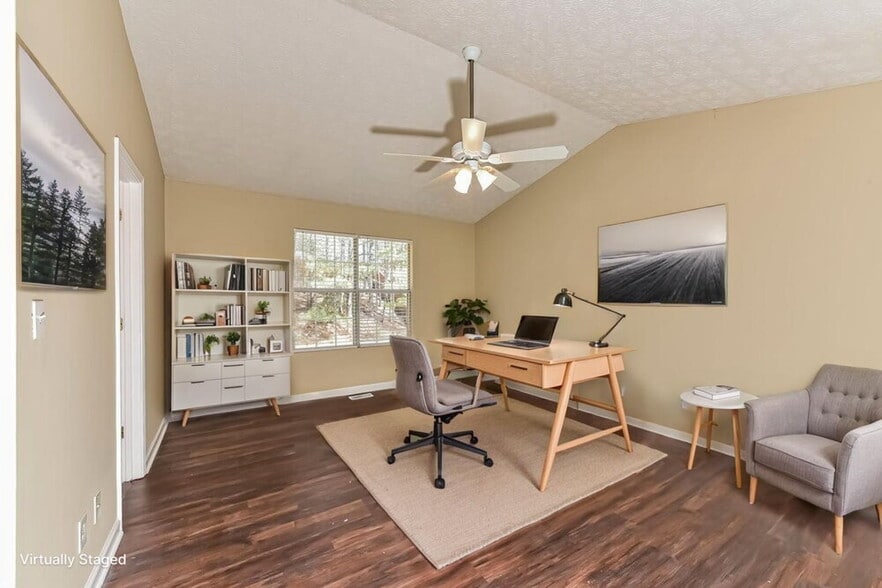 Building Photo - 735 Bridgewood Ct