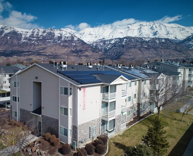 Building Photo - Thorneberry Atrium