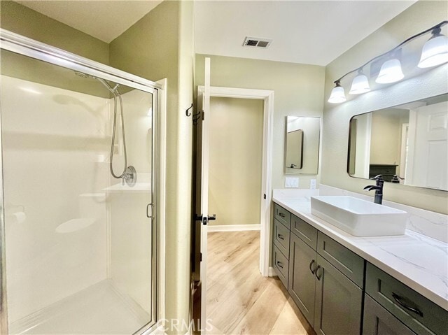 Building Photo - 25942 Clifton Pl