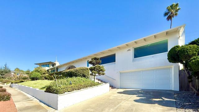 Building Photo - 6611 Avenida De Las Pescas