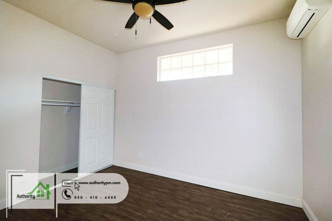 Building Photo - 4561 Moyvane Dr