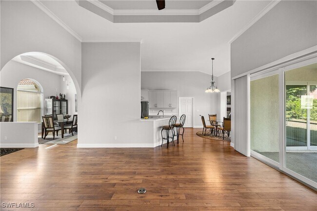 Building Photo - 9882 El Greco Cir