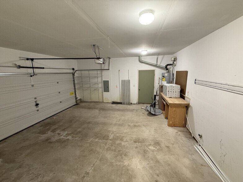 Garage - 24803 SE 19th St