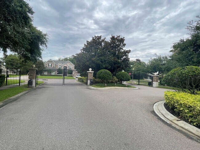 Building Photo - BAY ISLE-POOL HOME-14332 Hampshire Bay Cr. Winter Garden, FL 34787