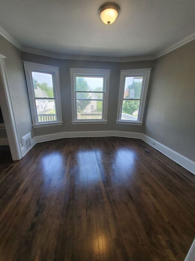 Building Photo - 3919-3921 W Galena St. (Duplex)(ACE PROPERTY)