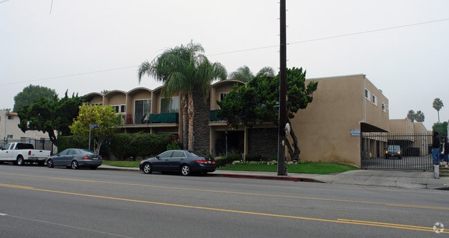Emerald Apartments Building Photo - Emerald Apartments