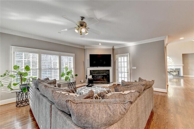 Building Photo - 3871 River Mansion Dr NW