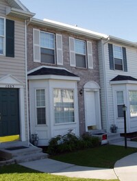 Building Photo - 1065 S 810 E