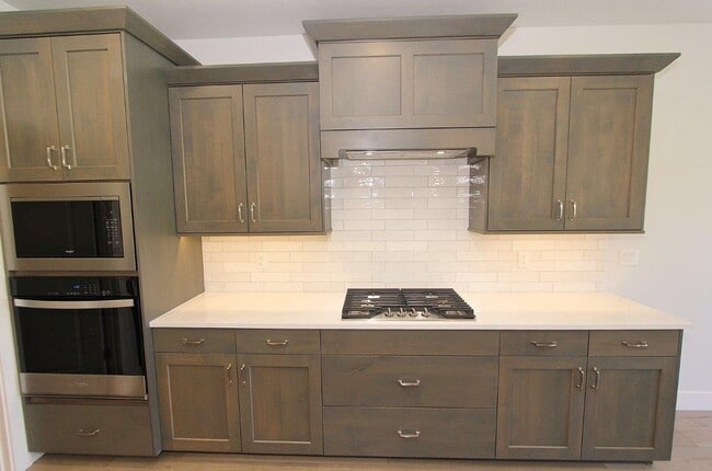 Building Photo - Immaculate Single-Level Home in Reveille de Valor